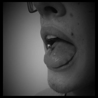 Loading...